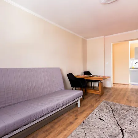 Lasy Chylonskie Apartament *